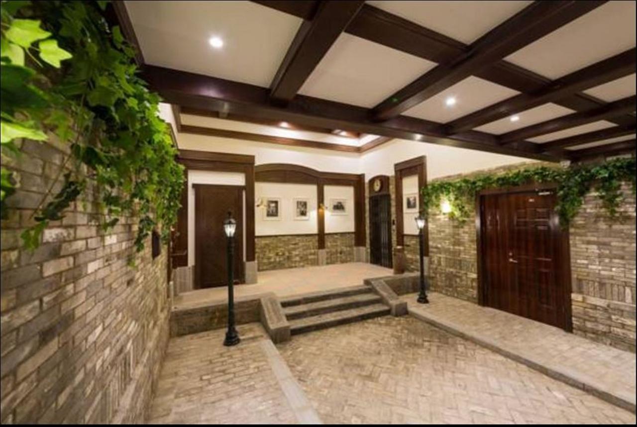 Silver Chest Boutique Hotel Kunming Exterior photo