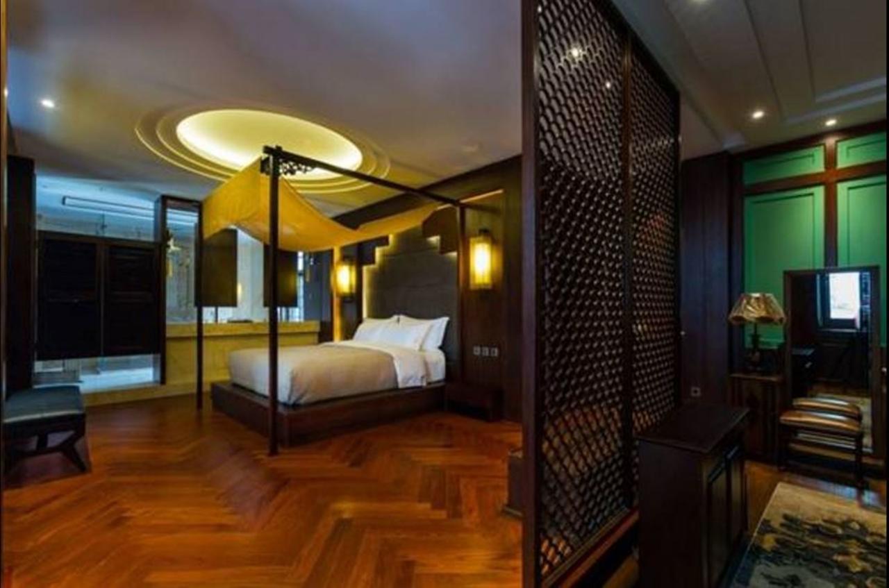Silver Chest Boutique Hotel Kunming Exterior photo