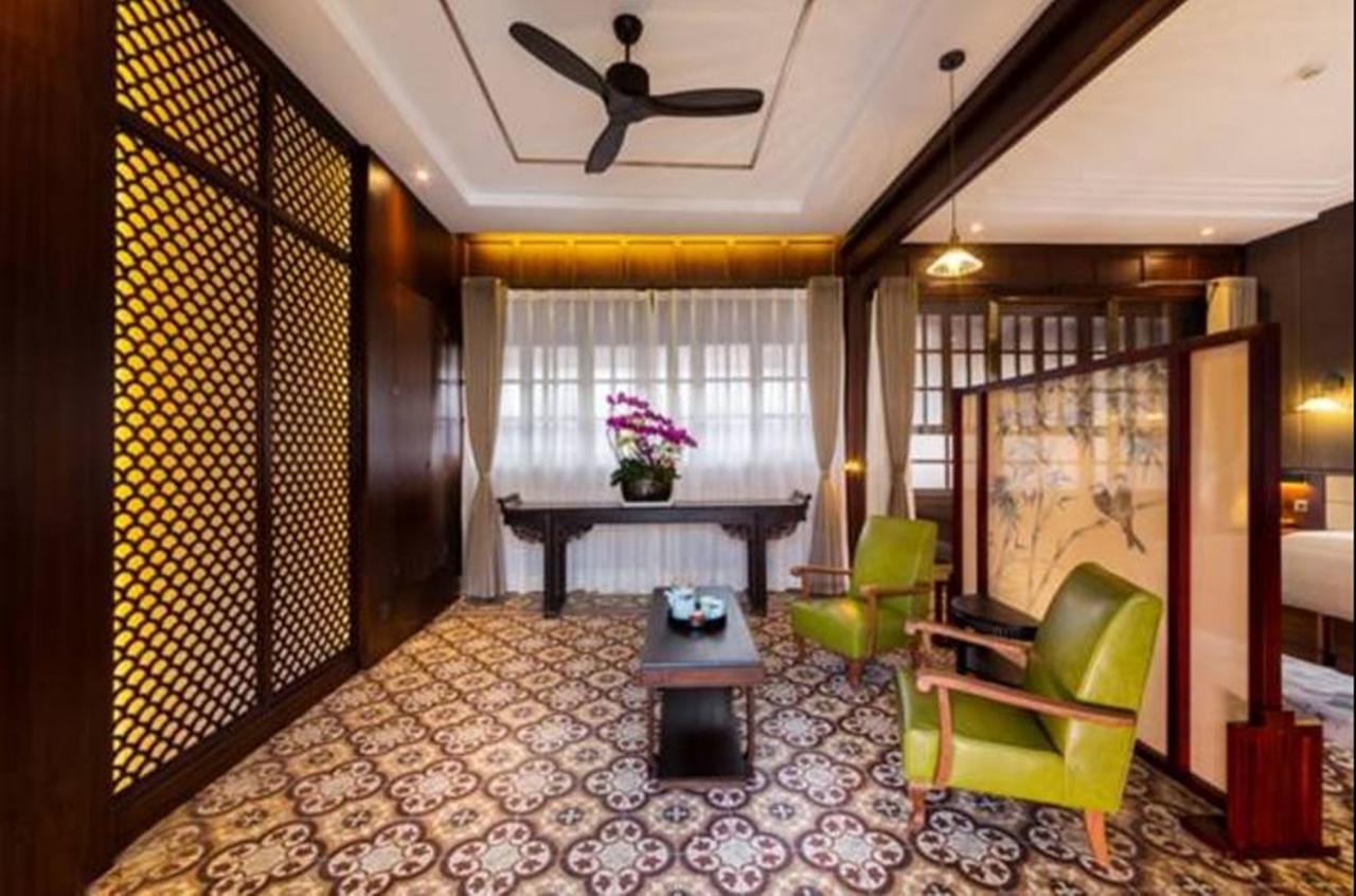 Silver Chest Boutique Hotel Kunming Exterior photo