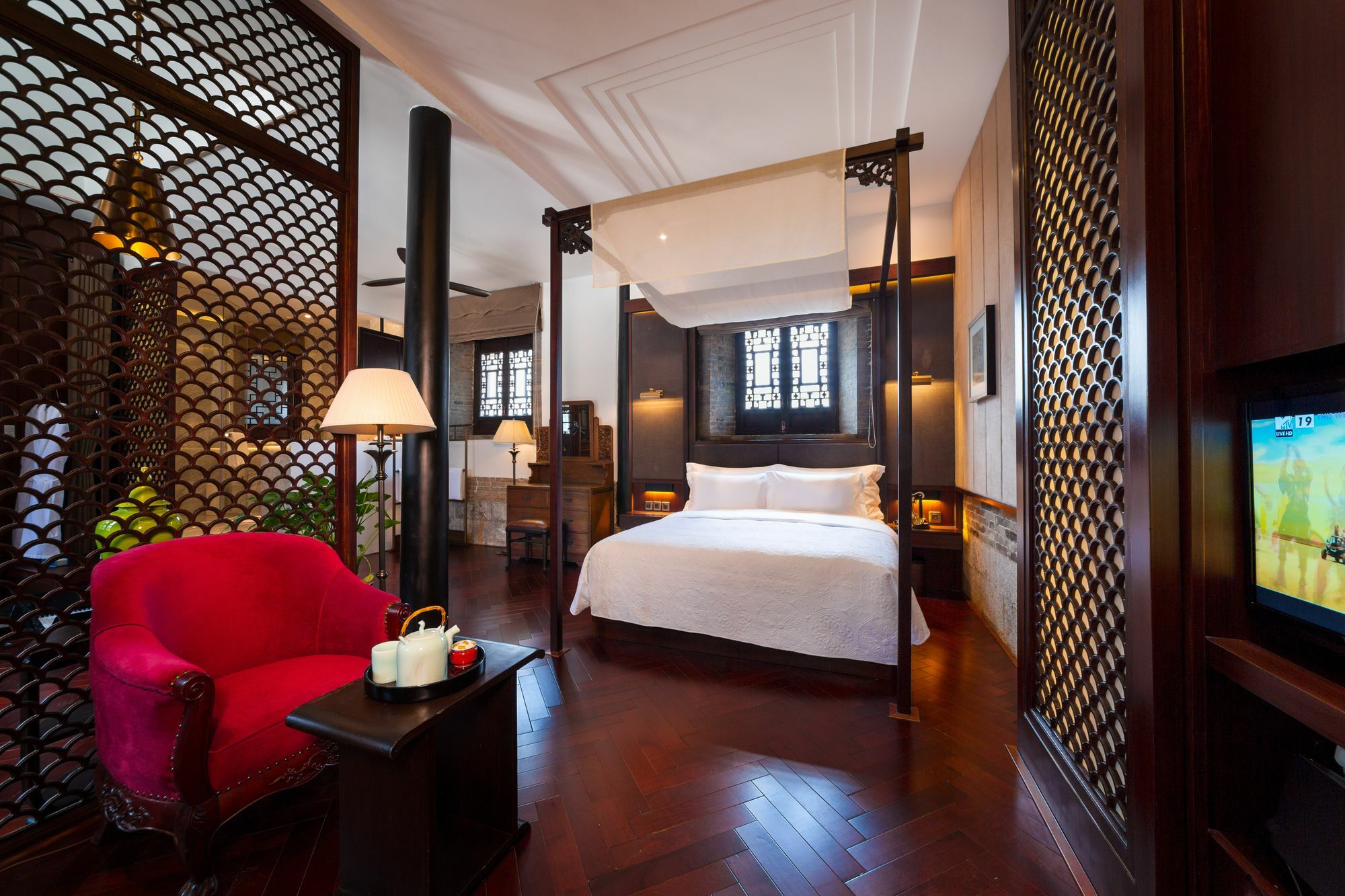 Silver Chest Boutique Hotel Kunming Exterior photo
